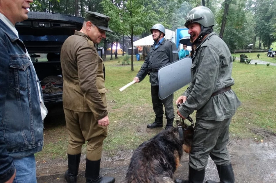 „A ja chodzę nie przejmując się ulewą ani spiesząc …” – V Jarmark Historyczny „Born in The PRL” za nami! - zdjęcie 13