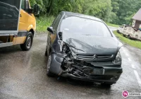 Citroen zderzył się z dostawczym Volkswagenem - zdjęcie główne