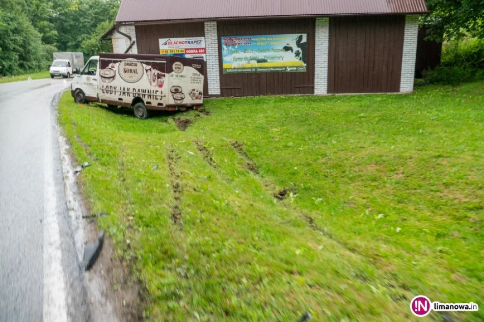 Citroen zderzył się z dostawczym Volkswagenem - zdjęcie 4