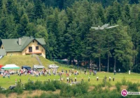 Historia ożywiona na Dzielcu - rekonstrukcja alianckich zrzutów - zdjęcie główne