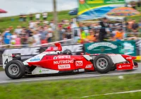 Dwa dni zmagań najlepszych kierowców na trasie Wyścigu Górskiego - Przełęcz pod Ostrą - zdjęcie główne