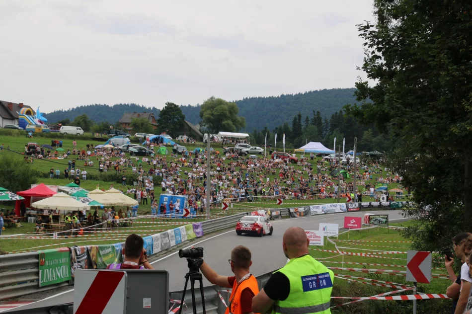 MISTRZOWIE POLSKI I EUROPY NA TRASIE 11. WYŚCIGU GÓRSKIEGO LIMANOWA-PRZEŁĘCZ POD OSTRĄ - zdjęcie 12