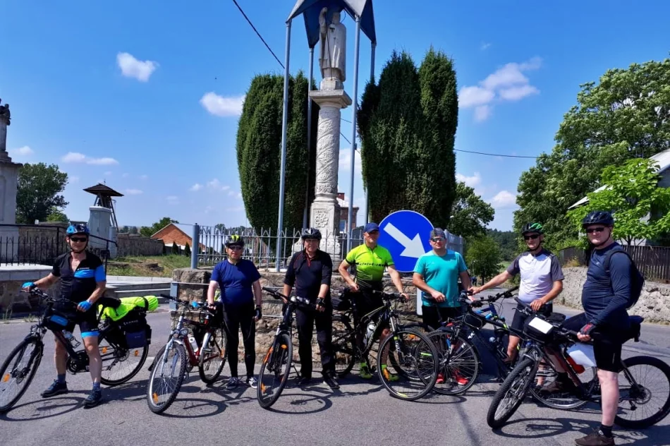 Pokonali 270 km na jednośladach w drodze na Jasną Górę - zdjęcie 2