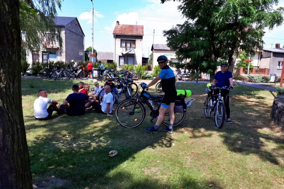 Pokonali 270 km na jednośladach w drodze na Jasną Górę - zdjęcie 8