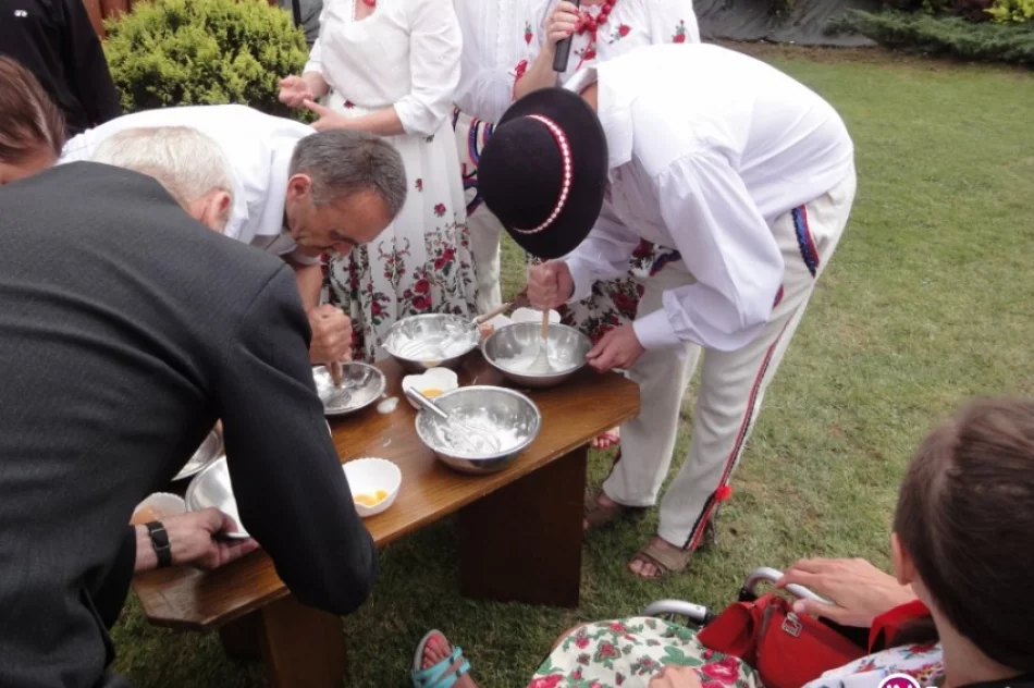 Pensjonariusze zaśpiewali 'na góralską nutę' - zdjęcie 3