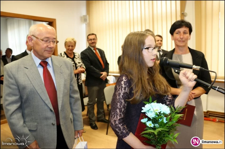 Miasto nagrodziło młodą skrzypaczkę - zdjęcie 3