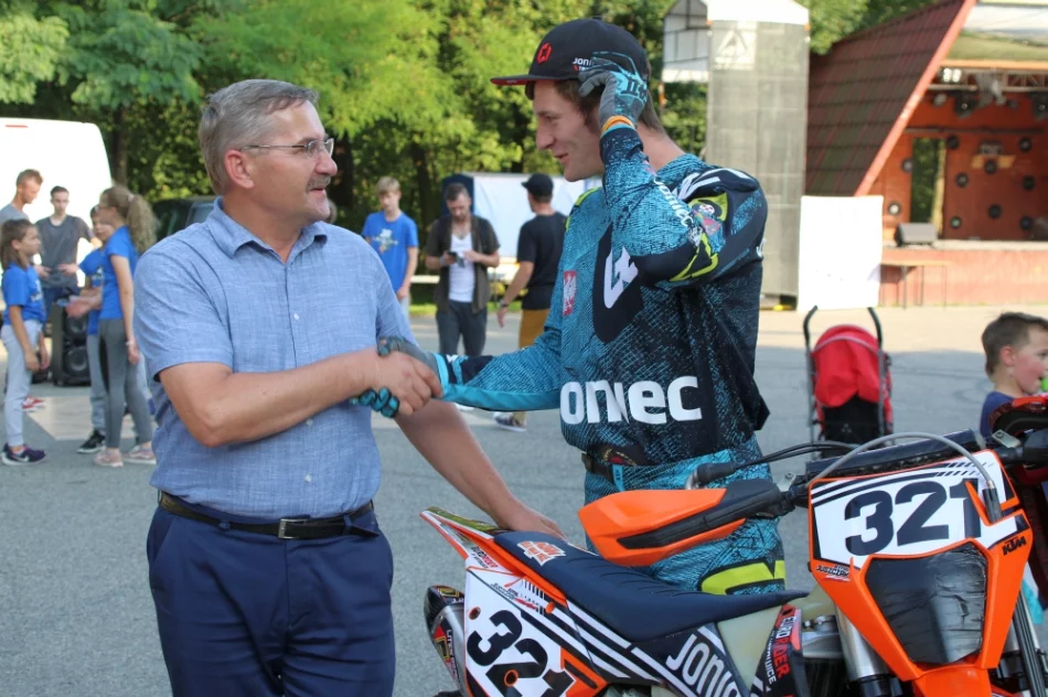 Piknik sportowo – taneczny Feel The Music - zdjęcie 11