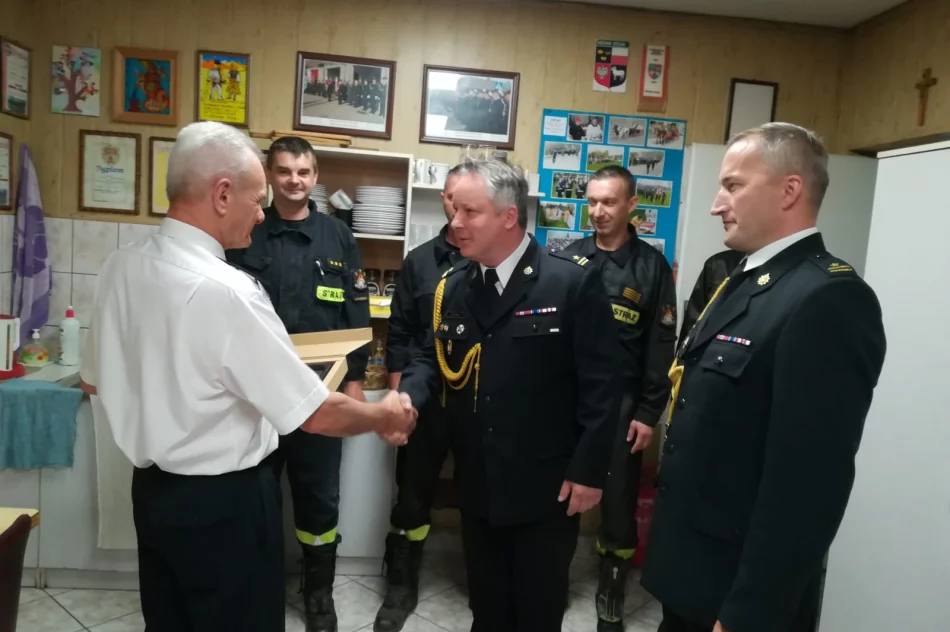 Druh z 45-letnim doświadczeniem odszedł na zasłużoną emeryturę - zdjęcie 4