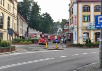 Pożar w restauracyjnej kuchni. Ewakuowano gości i personel - zdjęcie główne