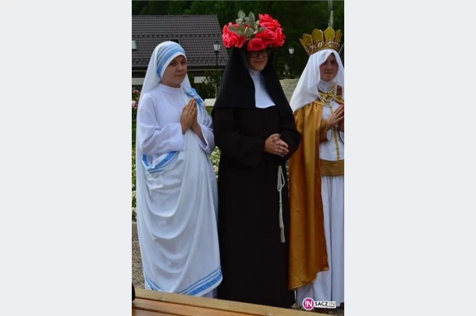 Muszyna: Święci odwiedzili Ogrody Biblijne - zdjęcie 4