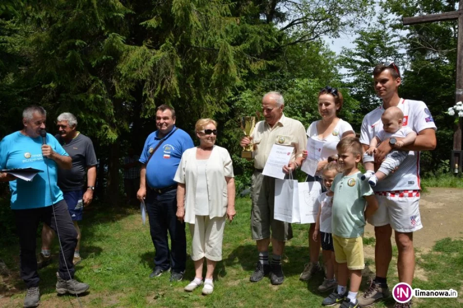 600 turystów zdobyło kolejny szczyt - zdjęcie 4