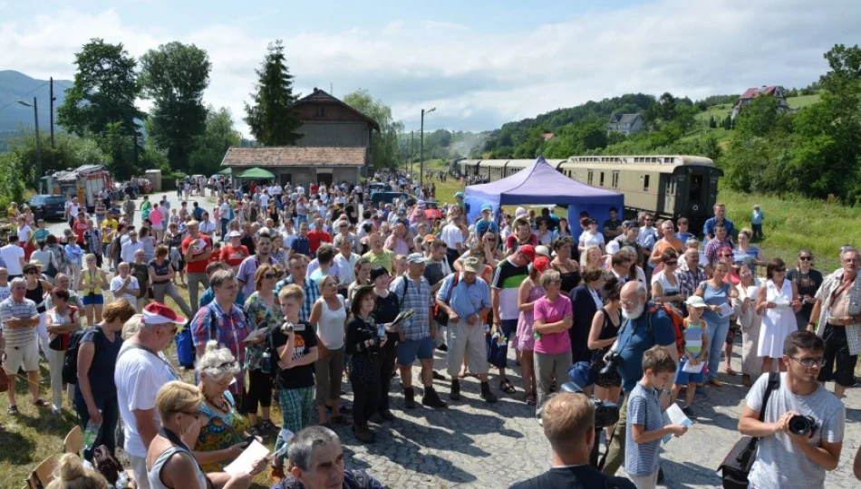 Pobili rekord świata w śpiewaniu kolejowej piosenki! - zdjęcie 1