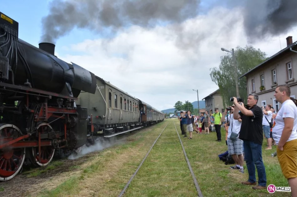 Pobili rekord świata w śpiewaniu kolejowej piosenki! - zdjęcie 2