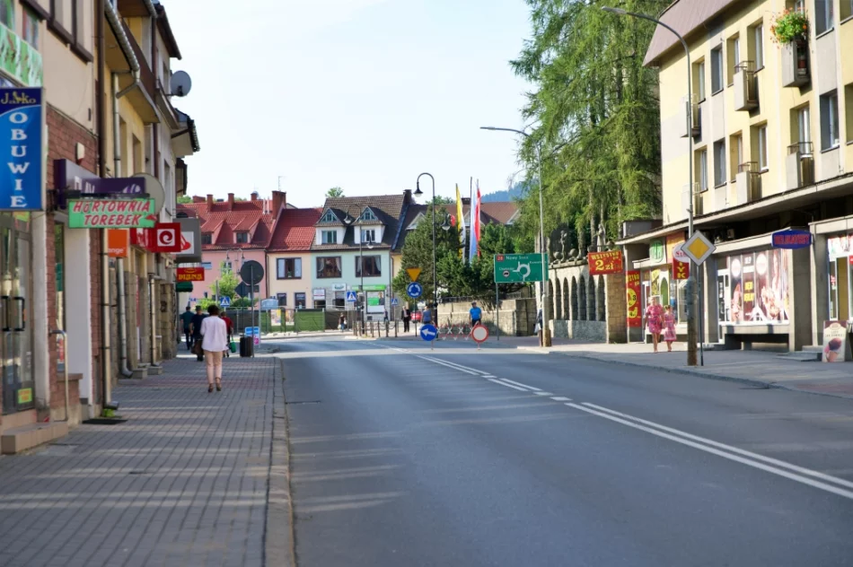 Na dwa dni zamknięto Rynek. Duże natężenie ruchu na pozostałych drogach w centrum - zdjęcie 5