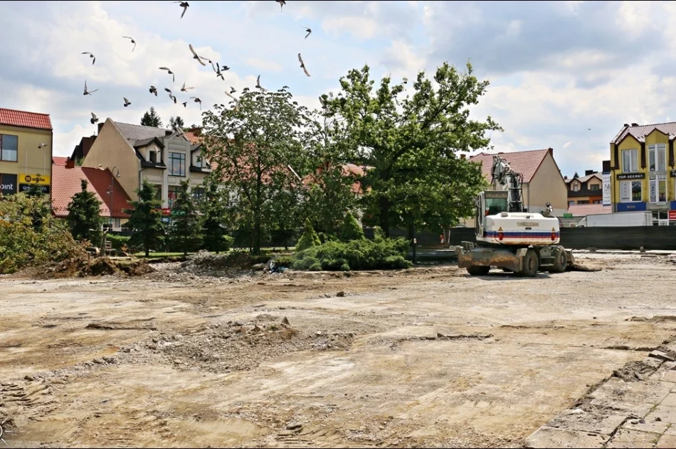 Postępy prac przy rewitalizacji Rynku - zdjęcie 2