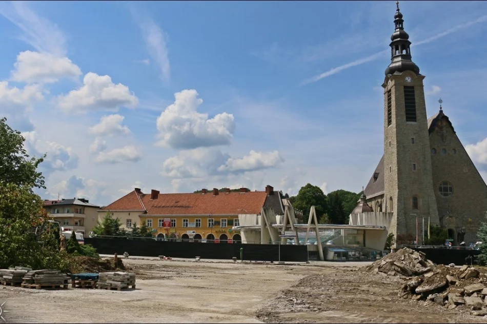 Postępy prac przy rewitalizacji Rynku - zdjęcie 12