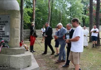 WĘGIERSCY PIELGRZYMI UCZCILI PAMIĘĆ POLEGŁYCH NA JABŁOŃCU - zdjęcie główne