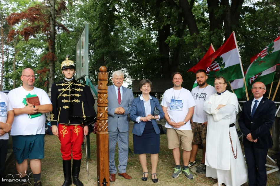 Węgierscy pielgrzymi uczcili pamięć poległych na Limanowszczyźnie - zdjęcie 9