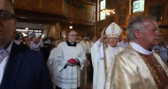 Abp Jędraszewski na obchodach 100-lecia parafii - zdjęcie 3