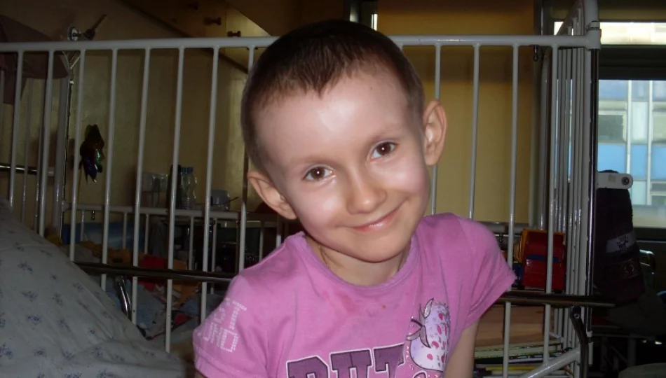 Nie bądź obojętny! Pomóż 7-letniej Oliwii w walce z nowotworem - zdjęcie 1