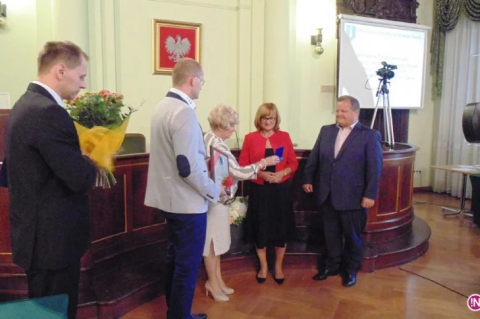 Fundacja MADA odznaczona Tarczą Herbową „Zasłużony dla Miasta Nowego Sącza” - zdjęcie 2