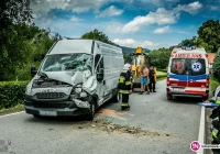 Kierowca w zderzeniu z koparką doznał urazu nogi i kręgosłupa - zdjęcie główne