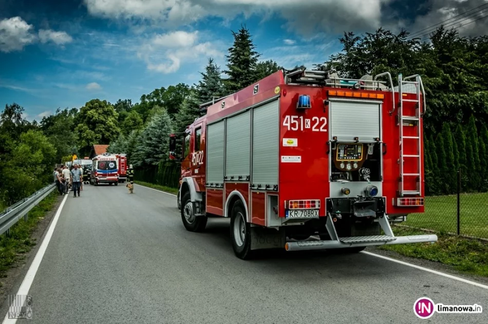 Kierowca w zderzeniu z koparką doznał urazu nogi i kręgosłupa - zdjęcie 4