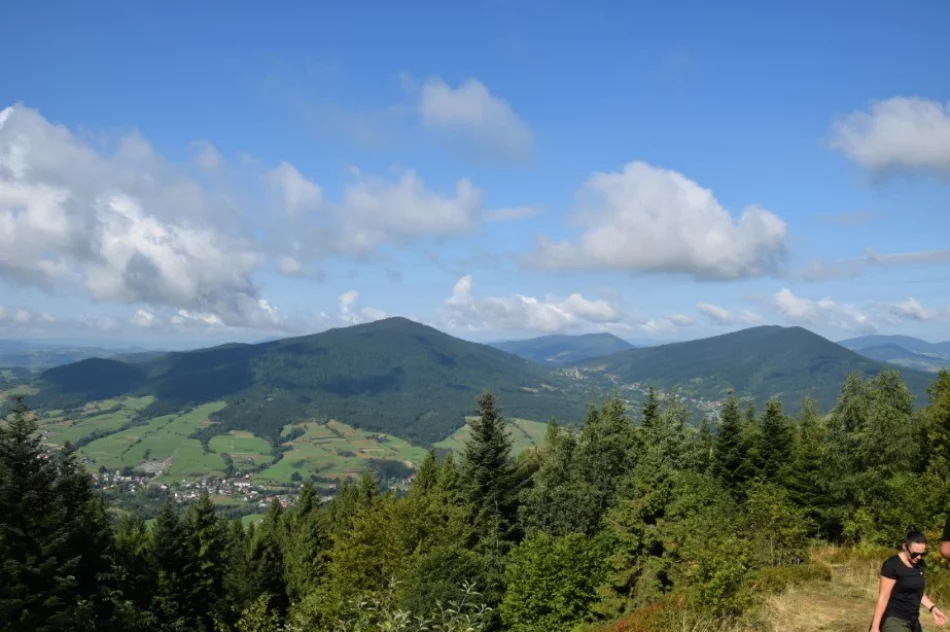 Turyści spotkali się na Łopieniu - zdjęcie 5