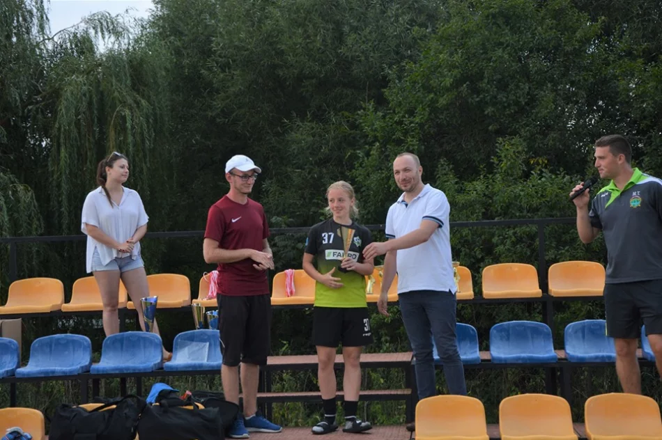 Piłkarskie święto kobiet - zdjęcie 2