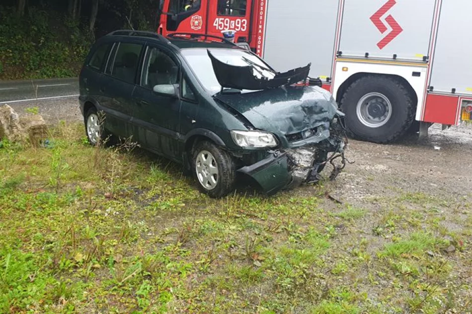 Zderzenie samochodów na ulicy Tarnowskiej - zdjęcie 4