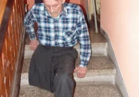 Instytucje o nim zapomniały. Pomóż panu Franciszkowi wyjść z domu - zdjęcie główne