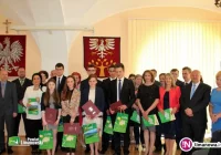 Nagrodzili laureatów olimpiad oraz młodych sportowców - zdjęcie główne