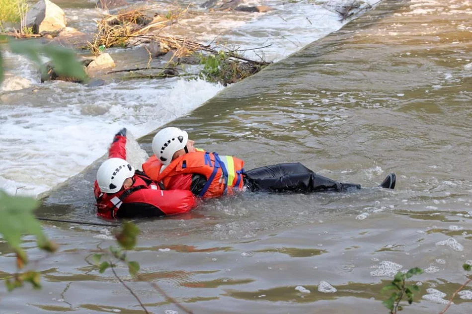 Druhowie ćwiczyli ratownictwo wodne - zdjęcie 12