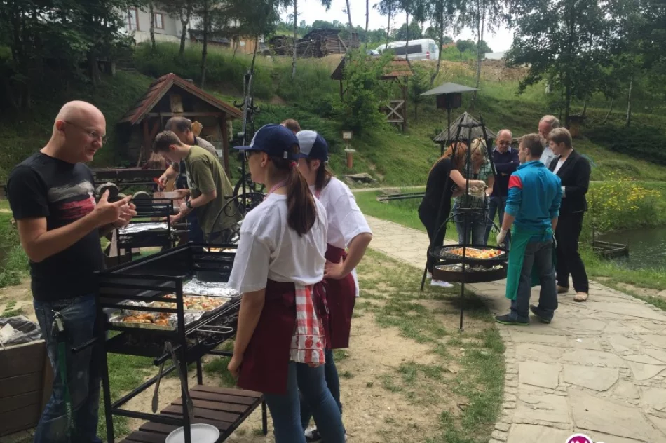 Młodzi kucharze walczyli w plenerowym konkursie - zdjęcie 4