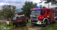 Zapaliły się zabudowania gospodarcze. Strażacy uratowali zagrożony budynek mieszkalny - zdjęcie 5