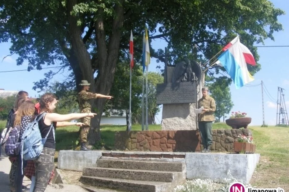 Gimnazjaliści szlakiem żołnierzy 1. PSP AK - zdjęcie 3