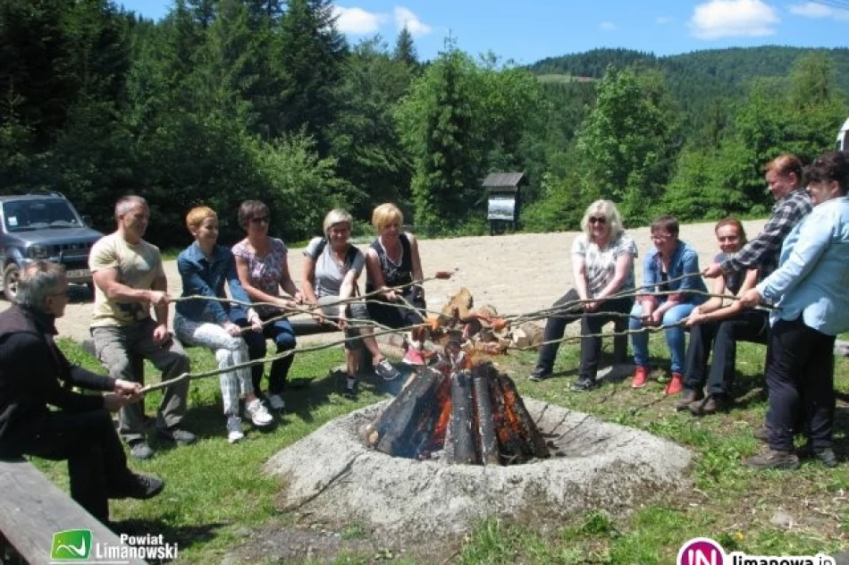 Ekologiczna lekcja dla nauczycieli na Mogielicy - zdjęcie 4