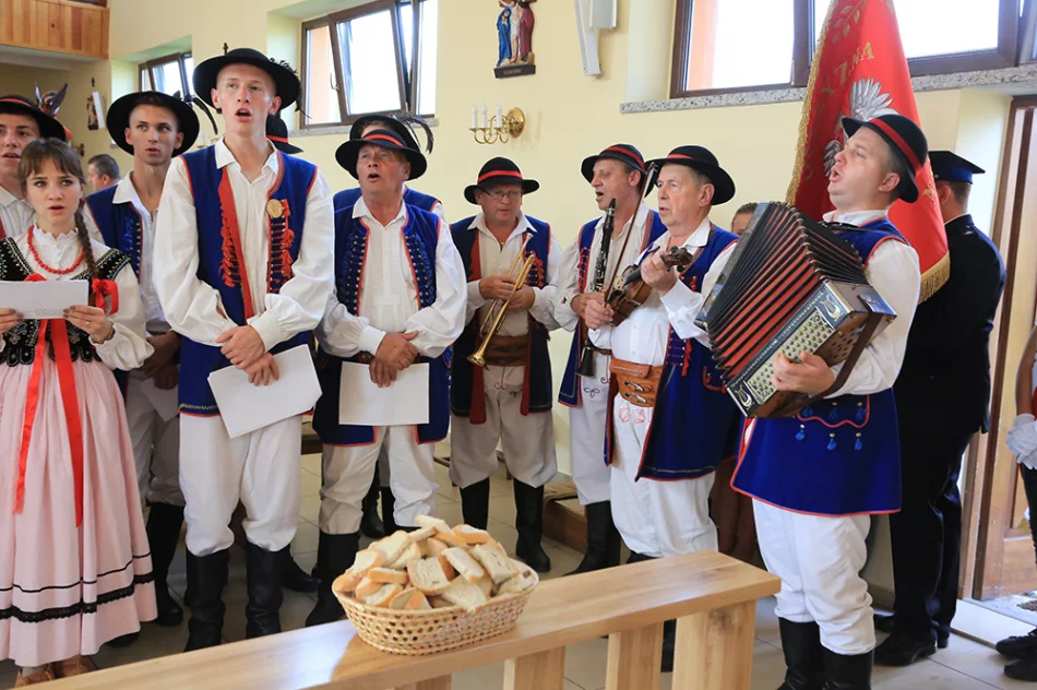 Delegacja z gminy Limanowa uczestniczyła w "Dożynkach" gminy Skarbimierz - zdjęcie 11