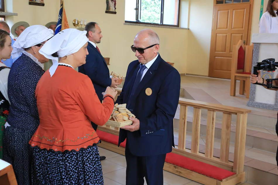 Delegacja z gminy Limanowa uczestniczyła w "Dożynkach" gminy Skarbimierz - zdjęcie 14