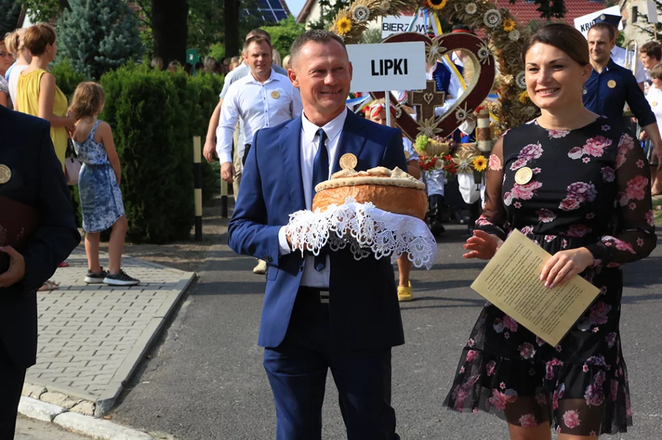 Delegacja z gminy Limanowa uczestniczyła w "Dożynkach" gminy Skarbimierz - zdjęcie 20
