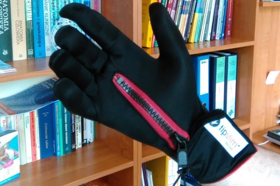 Pierwsza w Polsce rękawica stymulująca mózg - zdjęcie 2