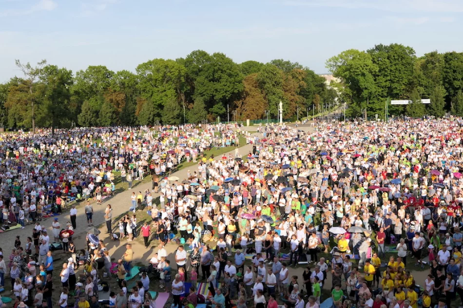 Bp Jeż na zakończenie PPT: „Domagamy się, by szanowano naszą wrażliwość religijną” - zdjęcie 3