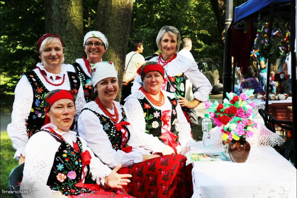 Beskidzkie rytmy i smaki królowały w parku - zdjęcie 3