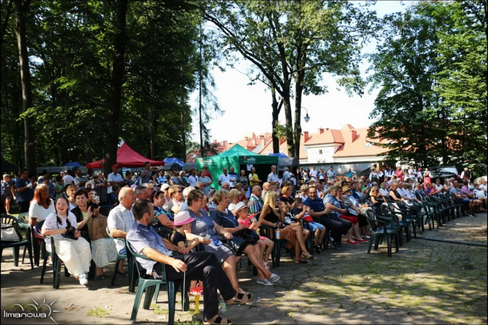 Beskidzkie rytmy i smaki królowały w parku - zdjęcie 10