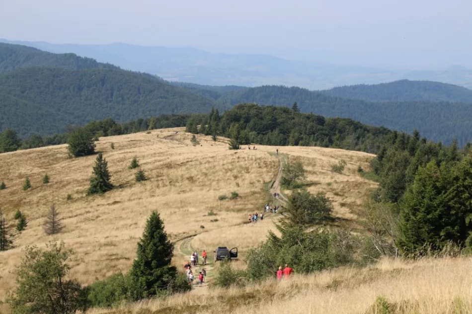 Miłośnicy gór zawędrowali na najwyższy szczyt Beskidu Wyspowego - zdjęcie 6