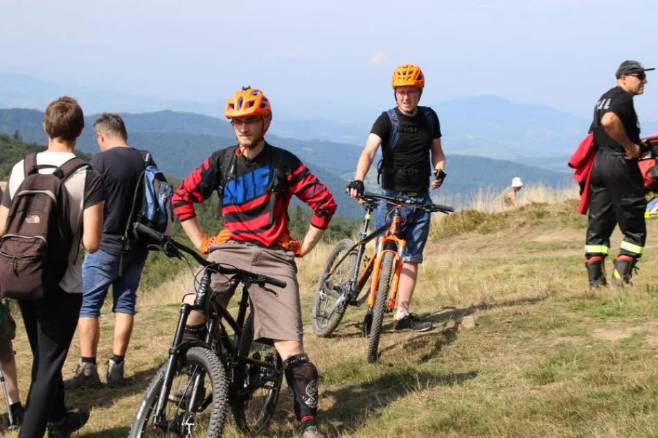 Miłośnicy gór zawędrowali na najwyższy szczyt Beskidu Wyspowego - zdjęcie 8