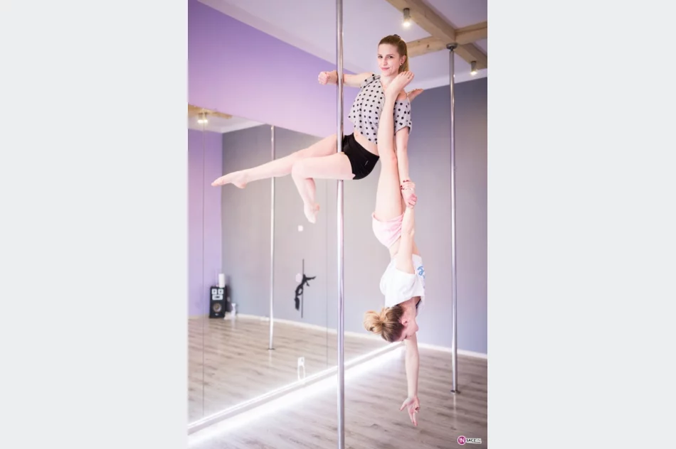Anioły tańczą na rurze, czyli pole dance po sądecku - zdjęcie 2