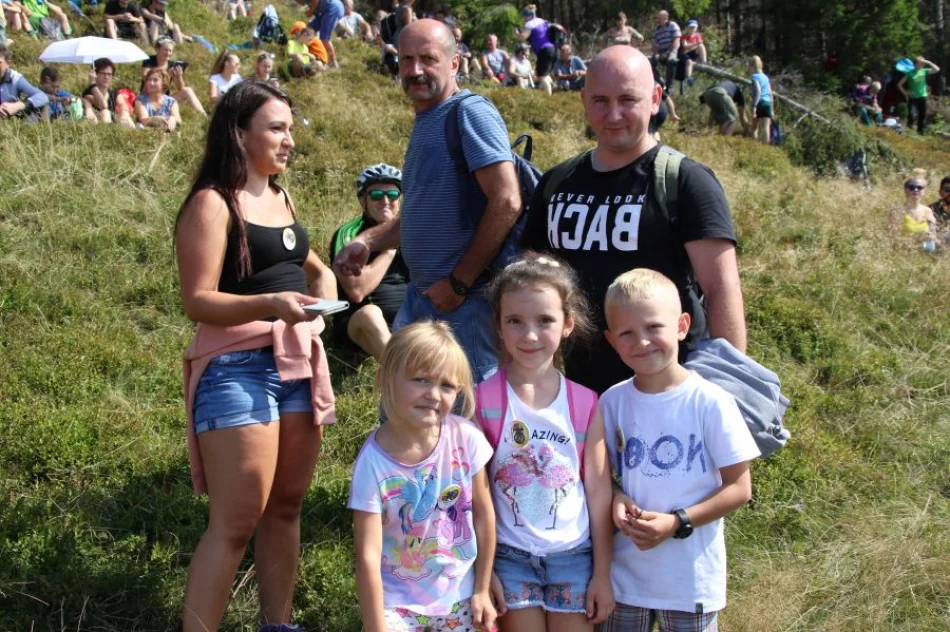 Miłośnicy gór zawędrowali na najwyższy szczyt Beskidu Wyspowego - zdjęcie 14