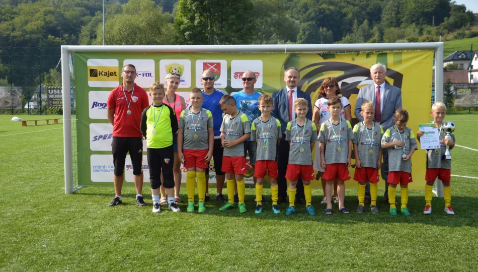 Kajet Masters Cup: 18 drużyn z trzech państw, limanowska drużyna wysoko w klasyfikacji - zdjęcie 1