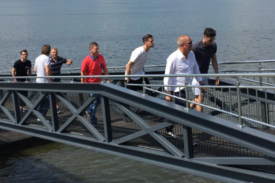 Lewandowski przypłynął z Wiśniowskim - zdjęcie 3